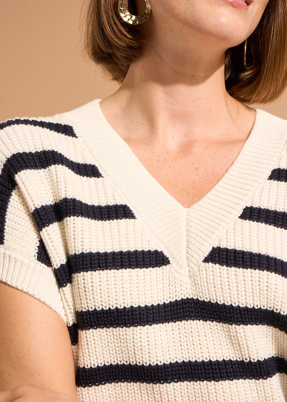 MARELO Loose-fitting sleeveless jumper with navy stripes in cotton and wool - 2 - Sud Express - Sud Express