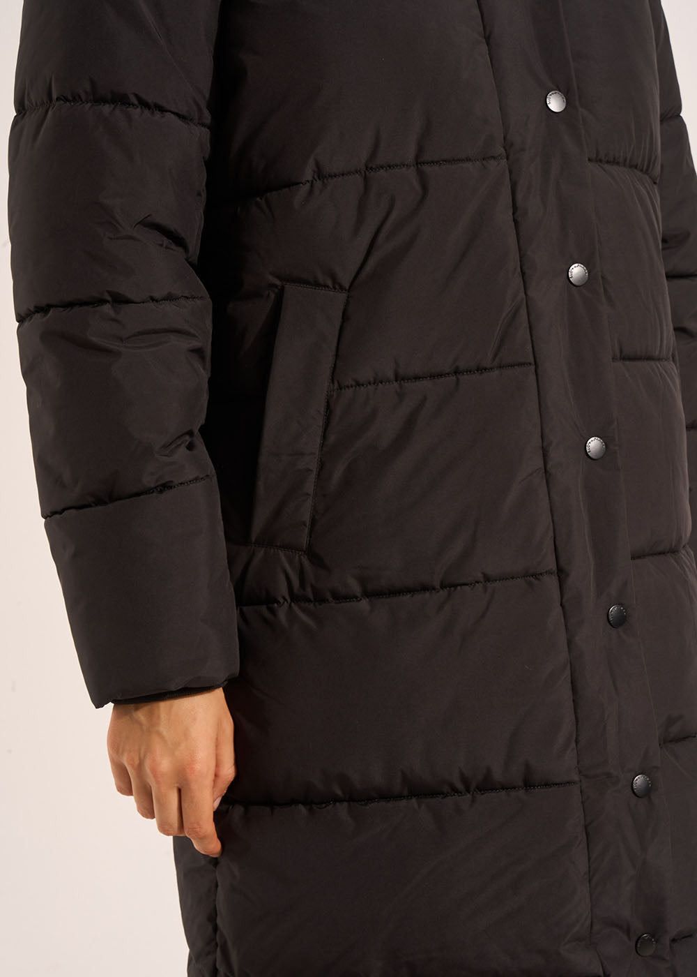 DIAMANTE Long iridescent water-repellent down jacket with hood - 4 - Sud Express - Sud Express