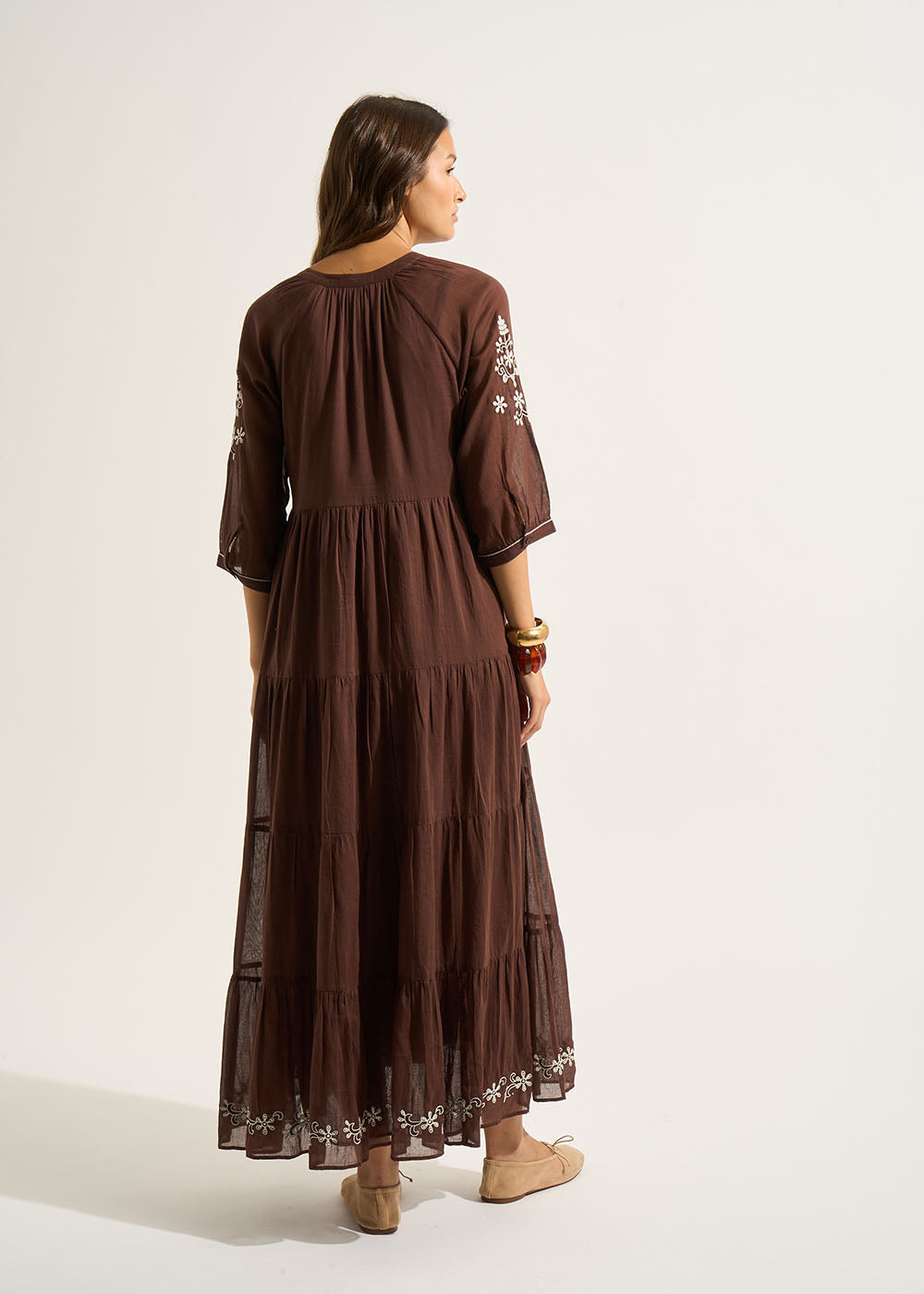 ROBANA Oversized embroidered maxi dress - 3 - Sud Express - Sud Express