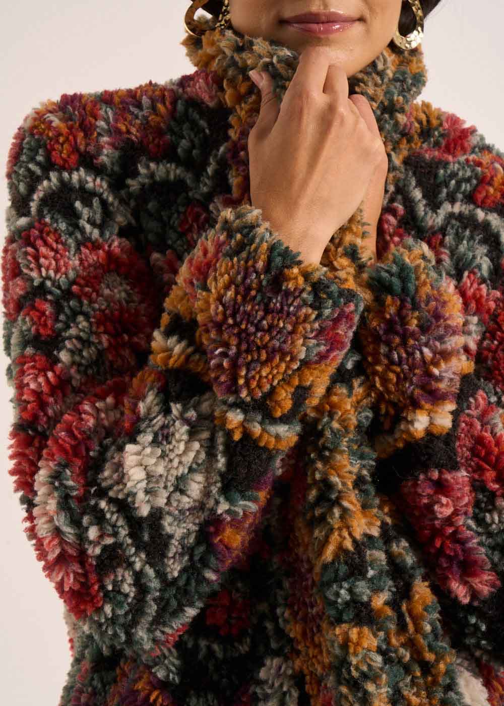 Printed faux fur coat with swan neck - Sud Express - 5 - Sud Express