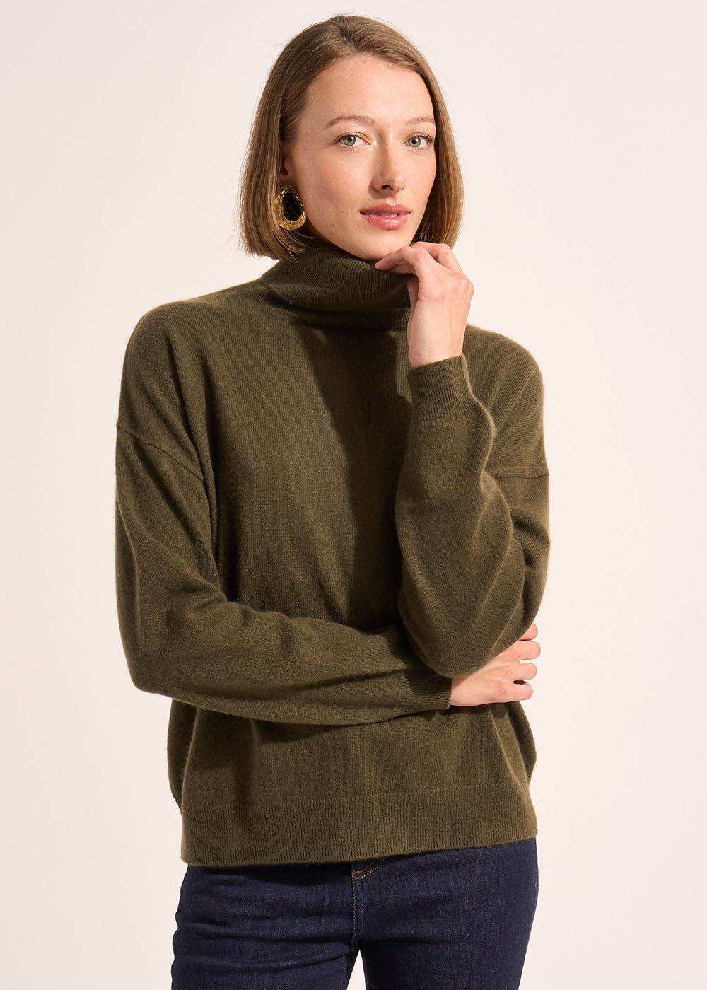 MAPOUPYA Long-sleeved loose-fitting cashmere turtleneck jumper - 1 - Sud Express - Sud Express