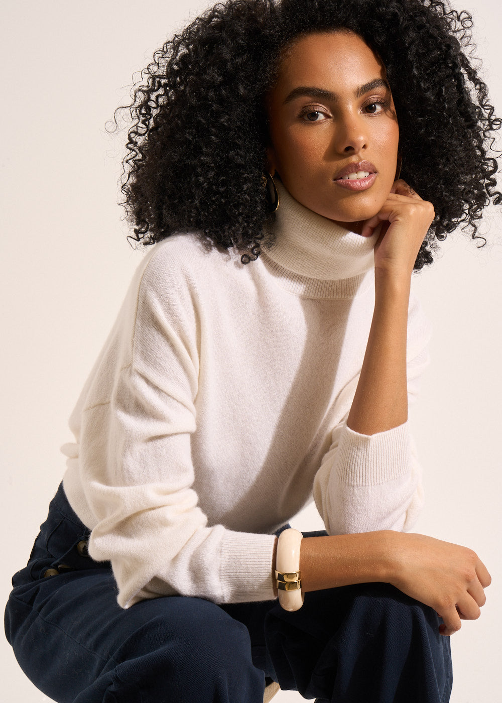 MAPOUPYA Long-sleeved loose-fitting cashmere turtleneck jumper - 1 - Sud Express - Sud Express