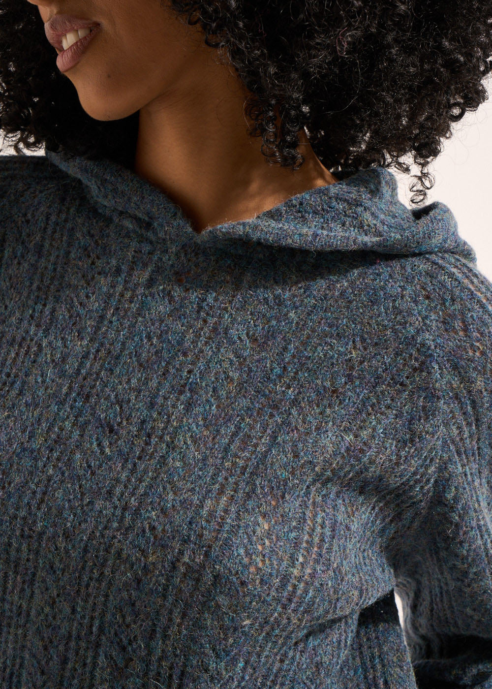 MASHAPOU Loose-fitting hooded jumper - 2 - Sud Express - Sud Express