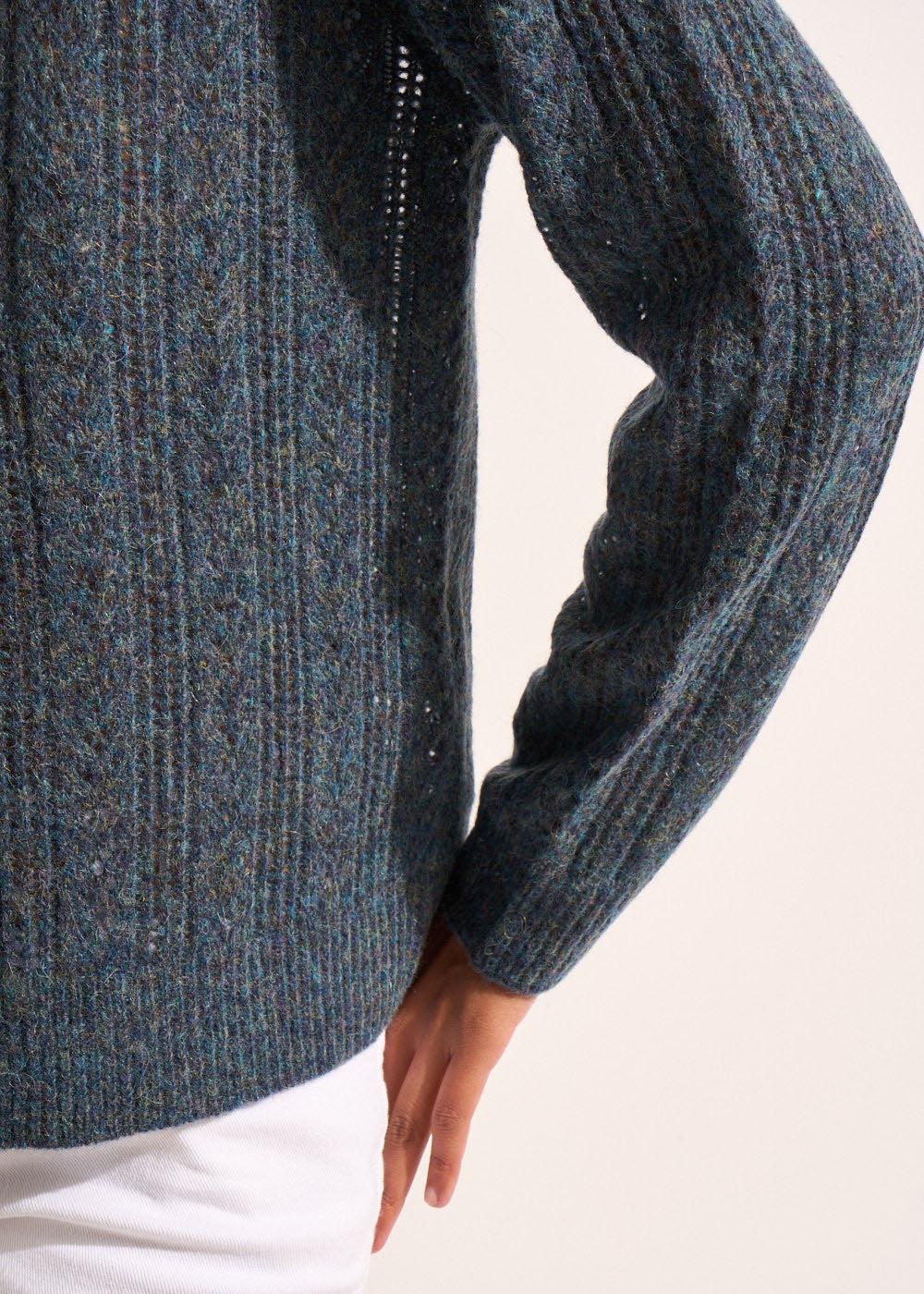 MASHAPOU Loose-fitting hooded jumper - 4 - Sud Express - Sud Express