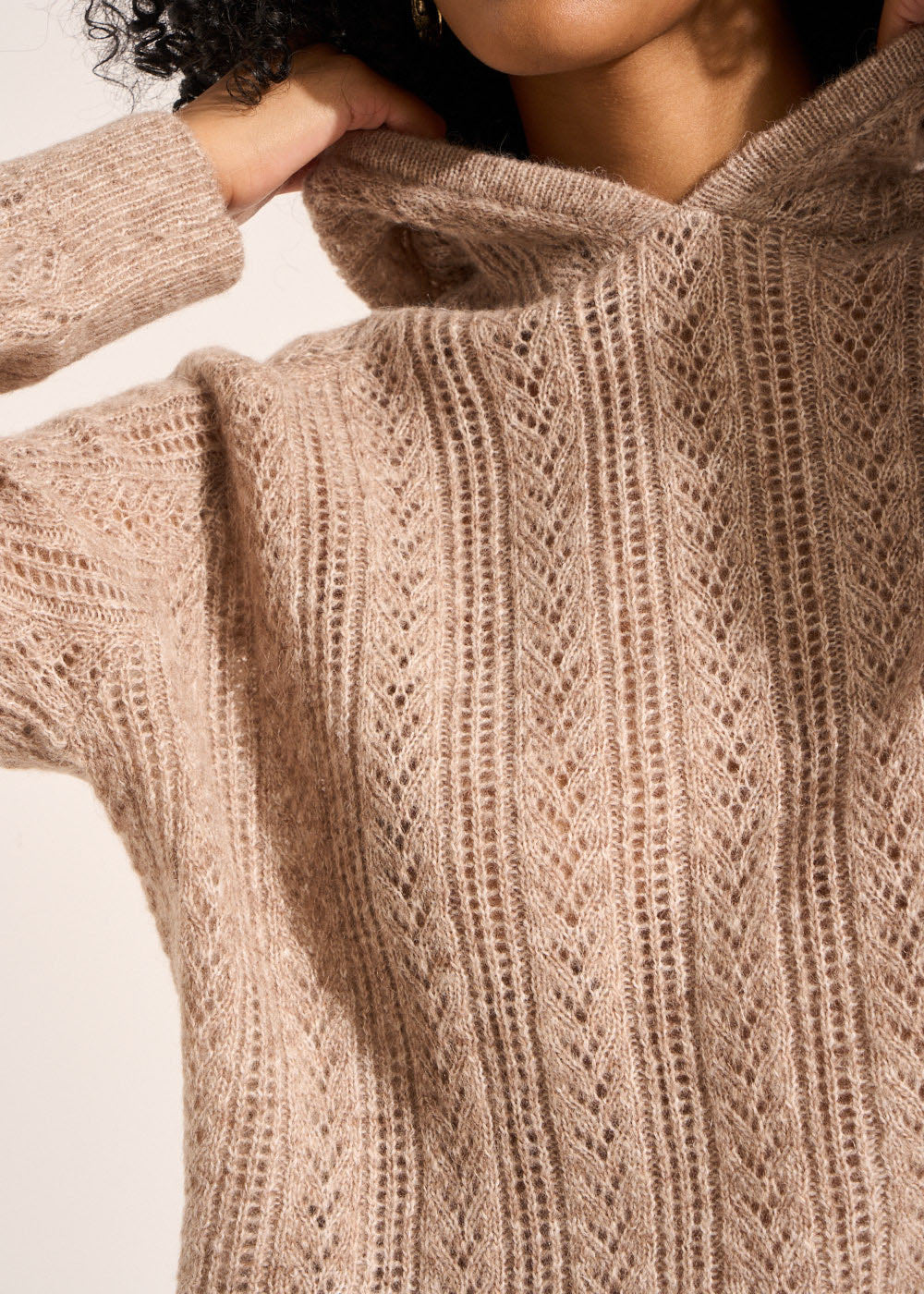 MASHAPOU Loose-fitting hooded jumper - 4 - Sud Express - Sud Express