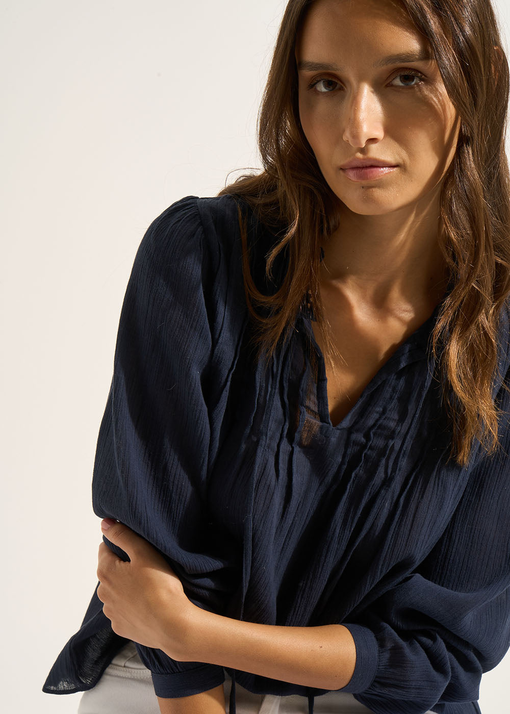 Blouse in soft, lightweight cotton gauze - Sud Express - 5 - Sud Express