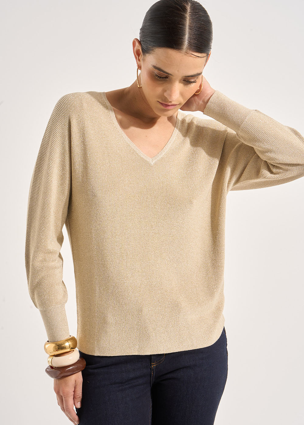 MACARENOU V-neck jumper with batwing sleeves and lurex threads - 2 - Sud Express - Sud Express