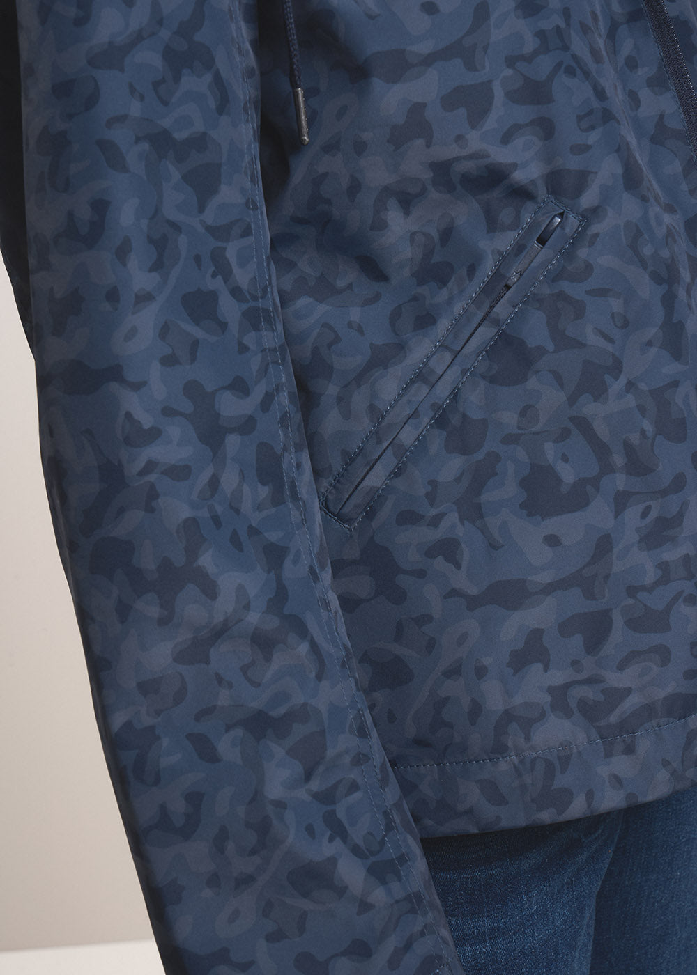 VARTAN Water-repellent raincoat with hood - 4 - Sud Express - Sud Express