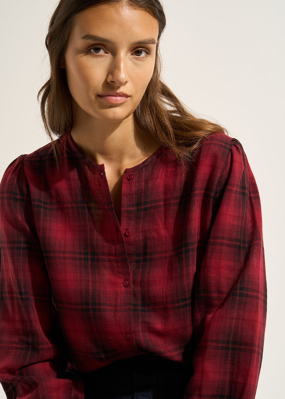 Loose tartan shirt with dropped shoulders - Sud Express - 5 - Sud Express