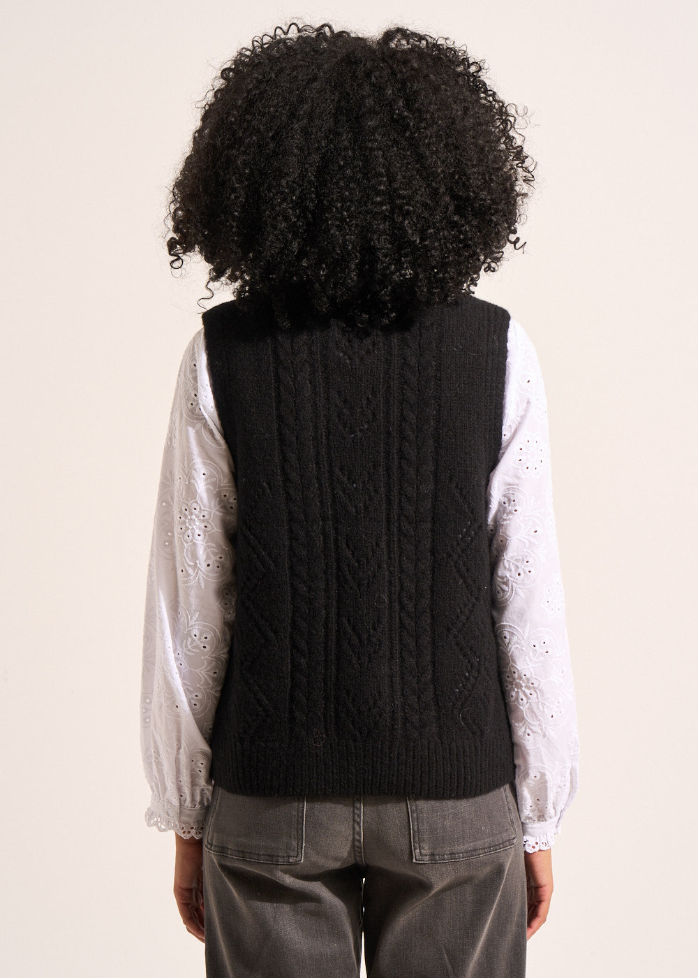 MEZZA Sleeveless jumper with round neck and dot pattern - 3 - Sud Express - Sud Express