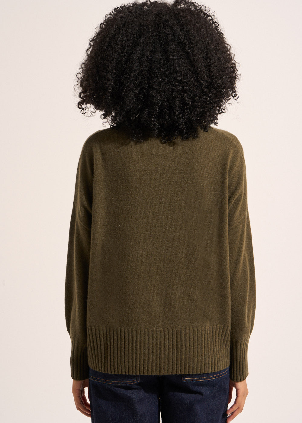 Cashmere jumper, round neck, long sleeves - Sud Express - 3 - Sud Express