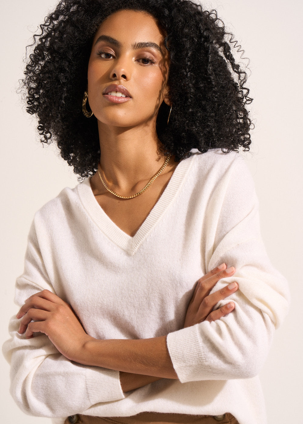 MAPOUPYNOU Long-sleeved cashmere V-neck jumper - 1 - Sud Express - Sud Express