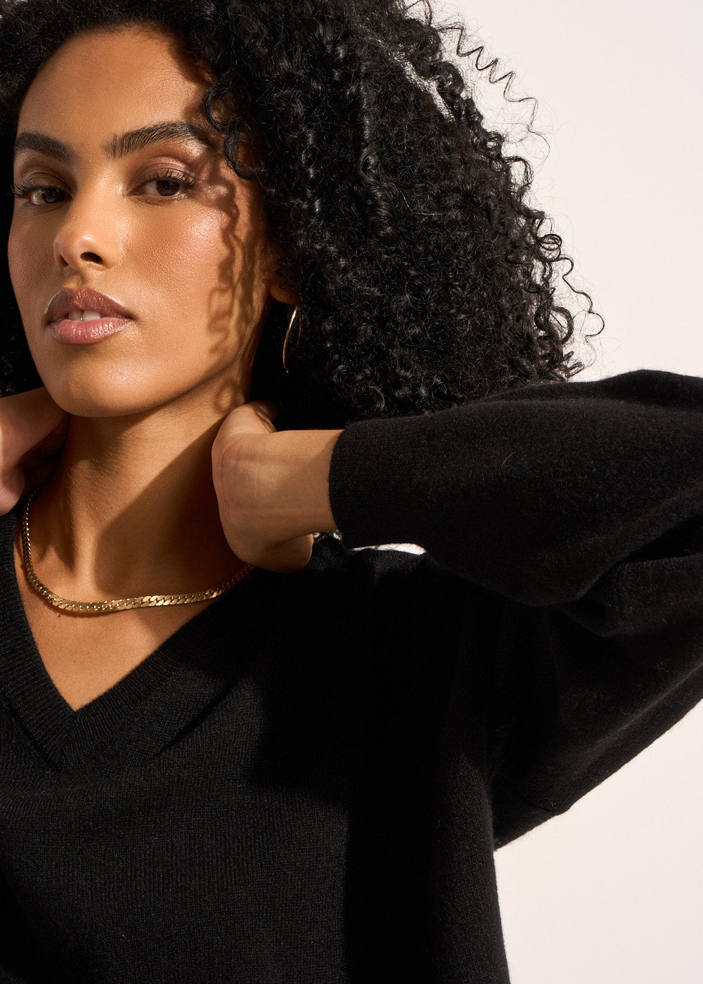 MAPOUPYNOU Long-sleeved cashmere V-neck jumper - 2 - Sud Express - Sud Express