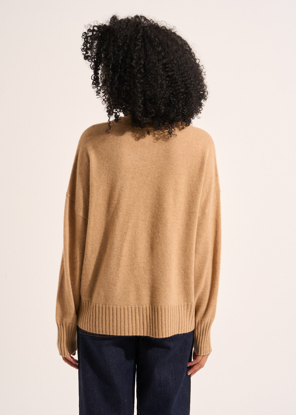 GRAMMAX Loose-fitting cashmere V-neck cardigan - 3 - Sud Express - Sud Express