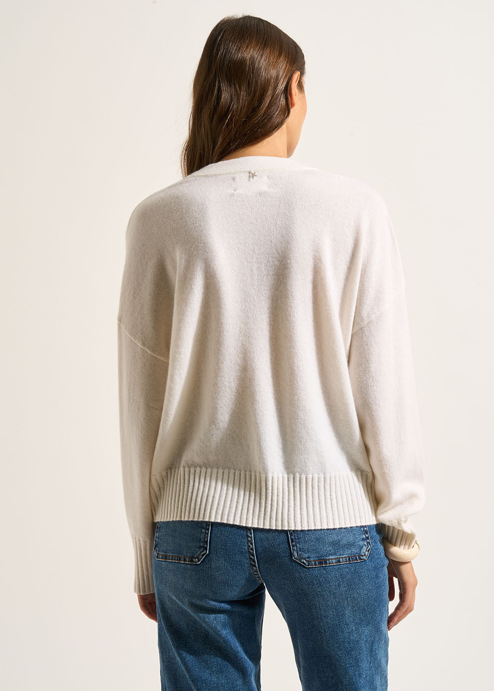 GRAMMAX Loose-fitting cashmere V-neck cardigan - 3 - Sud Express - Sud Express