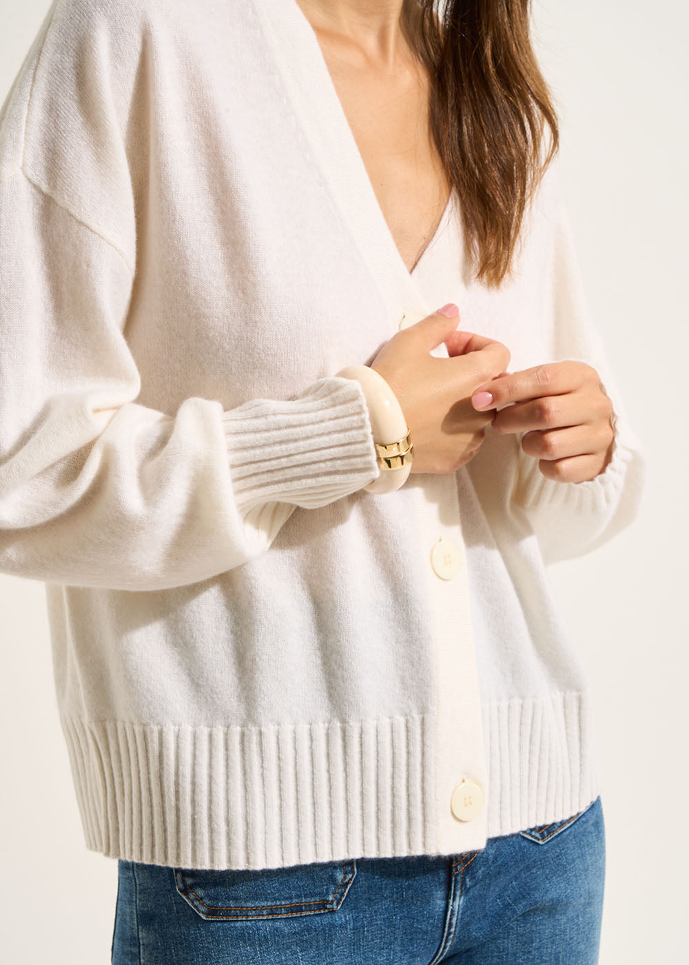 GRAMMAX Loose-fitting cashmere V-neck cardigan - 4 - Sud Express - Sud Express