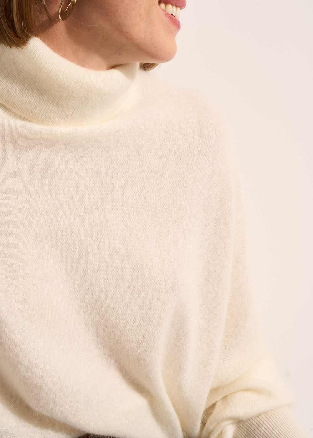 MARELLE Loose-fitting turtleneck jumper - 2 - Sud Express - Sud Express