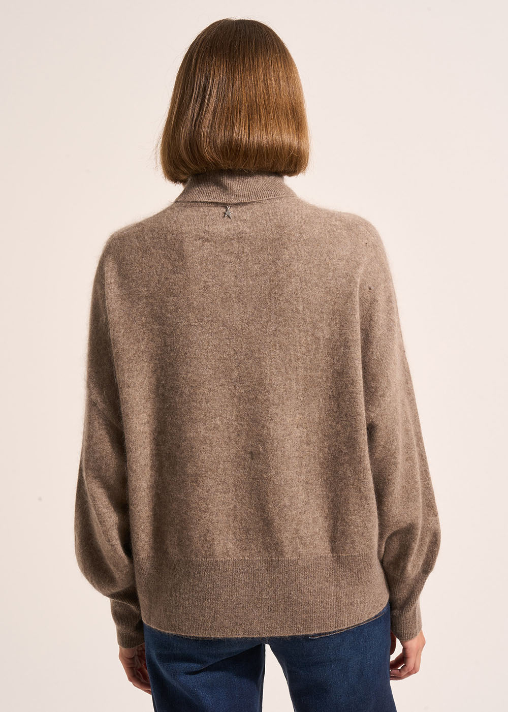MARELLE Loose-fitting turtleneck jumper - 3 - Sud Express - Sud Express