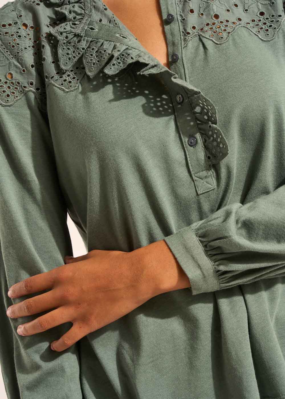 TASHIA Jersey top with embroidered details - 4 - Sud Express - Sud Express