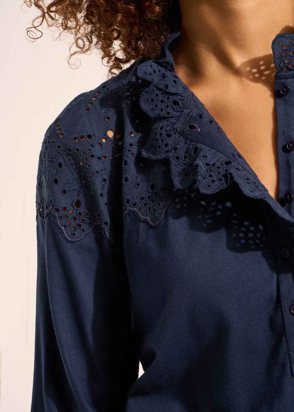 TASHIA Jersey top with embroidered details - 2 - Sud Express - Sud Express