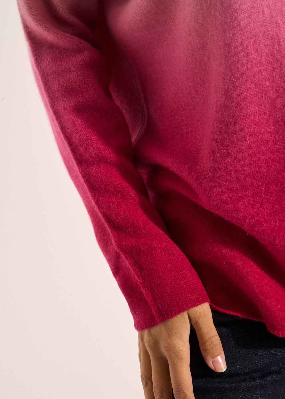 Ombre cashmere jumper with V neckline - Sud Express - 5 - Sud Express