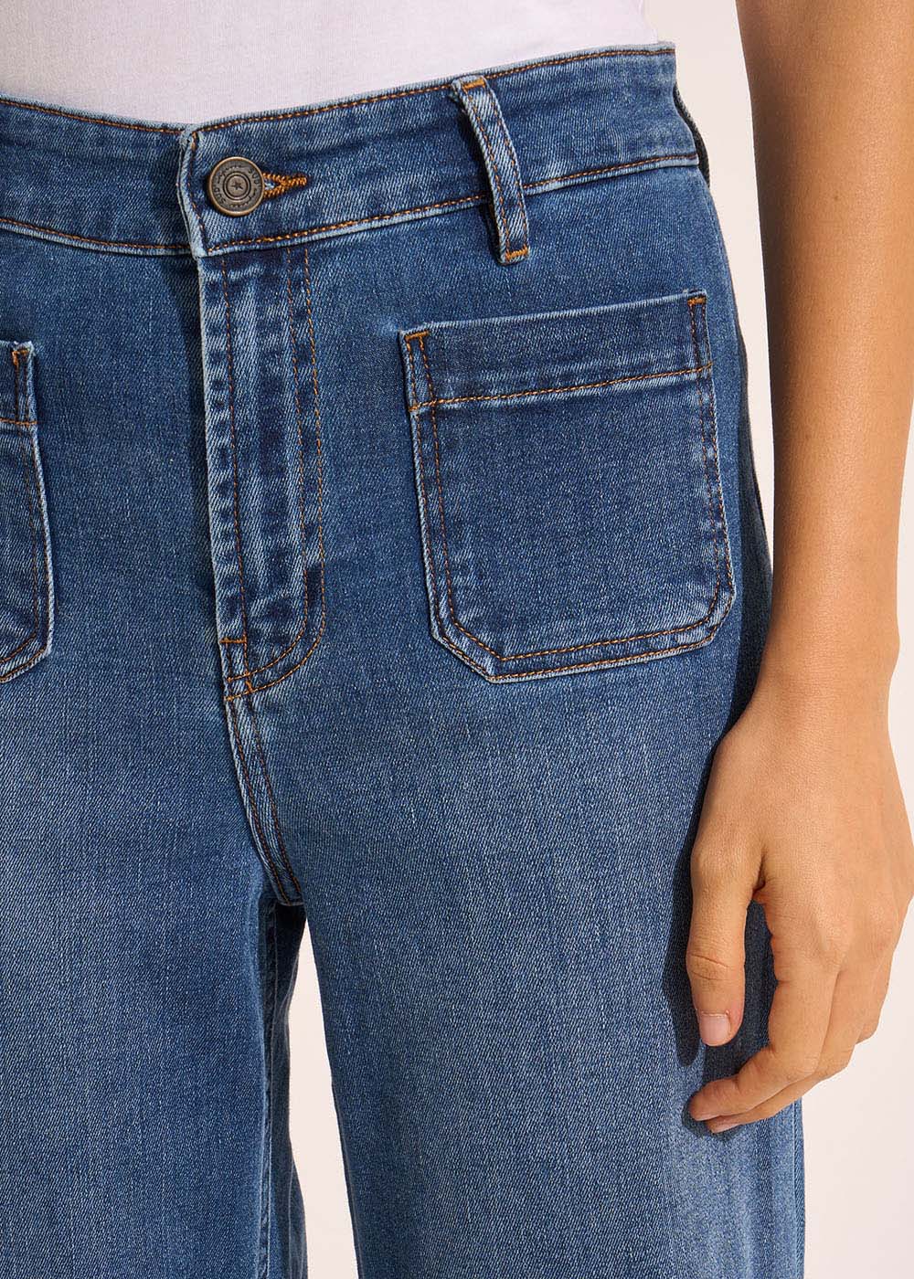 Wide-leg jeans with cuffs and high waist - Sud Express - 5 - Sud Express