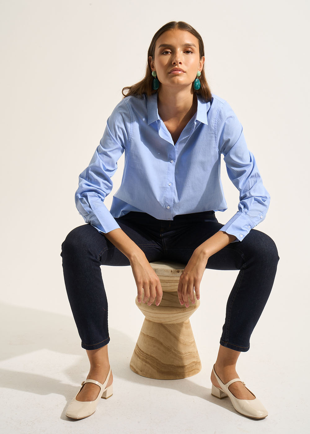 Straight-cut shirt with long cotton sleeves - Sud Express - 6 - Sud Express