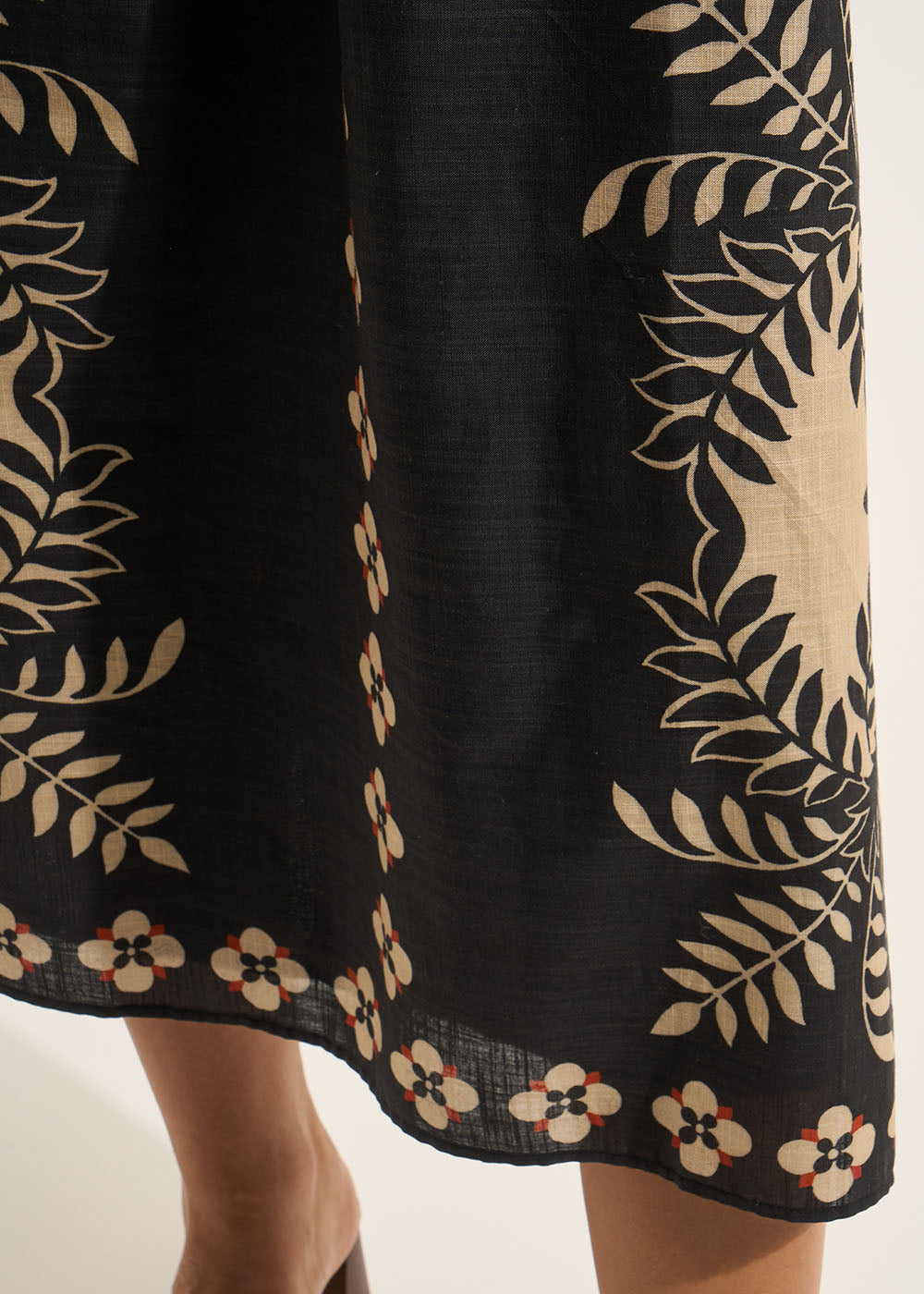 Long dress with placed print - Sud Express - 5 - Sud Express