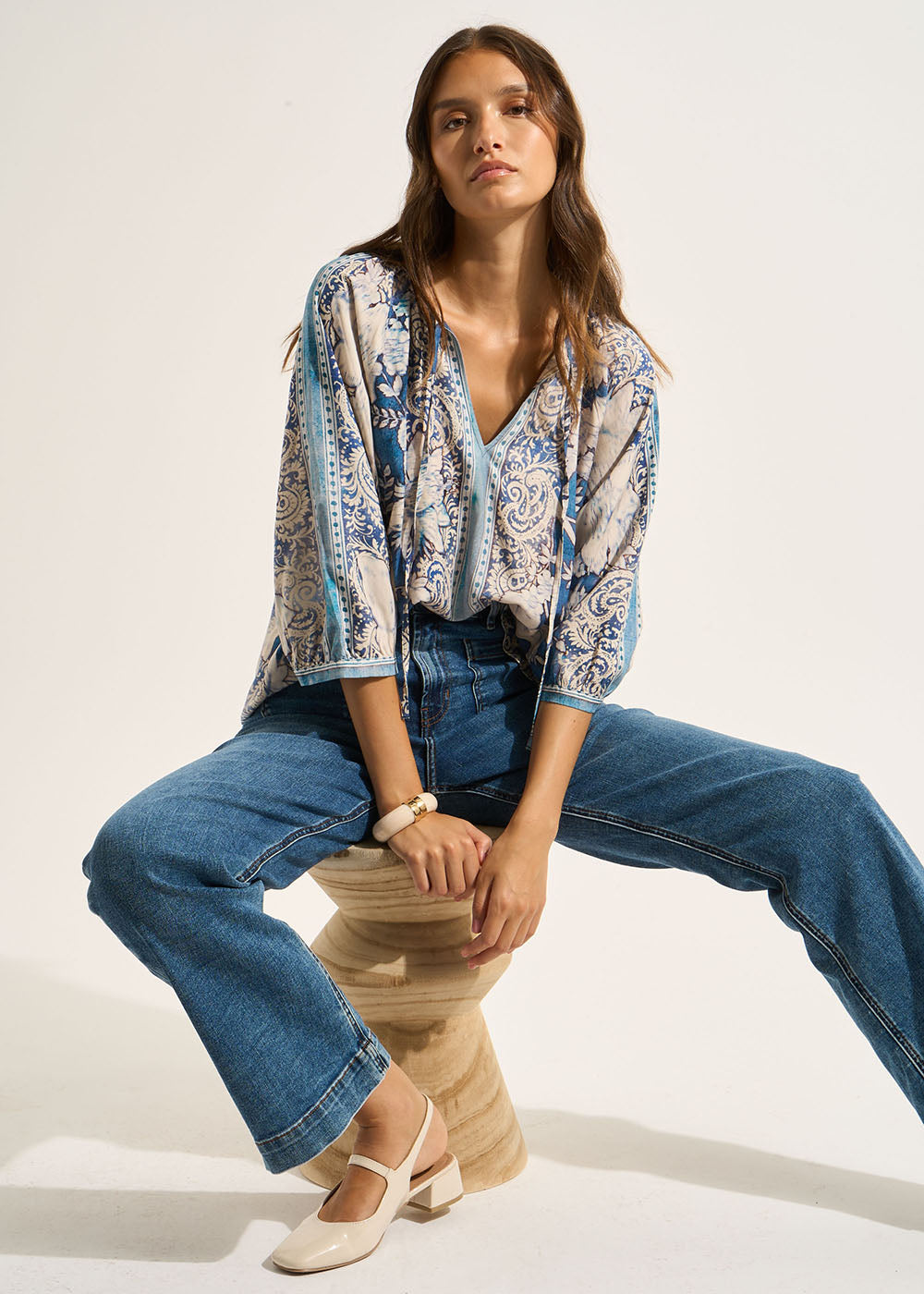 Loose printed blouse with slightly puffed sleeves - Sud Express - 4 - Sud Express