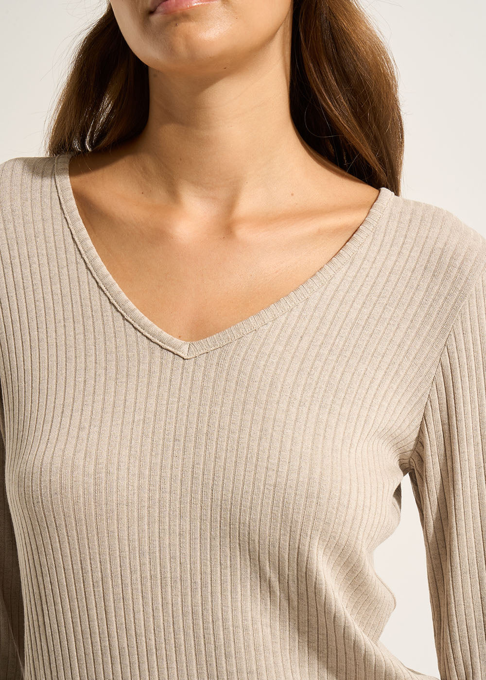 TINDY Long-sleeved V-neck T-shirt - 2 - Sud Express - Sud Express