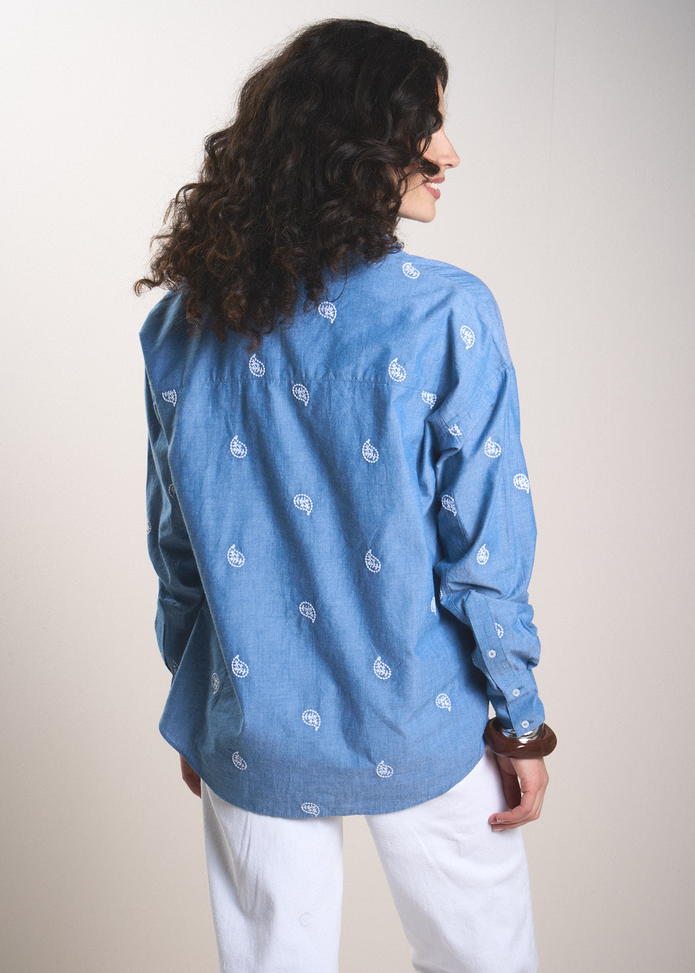 CECILYA Embroidered shirt in 100% cotton chambray - 3 - Sud Express - Sud Express