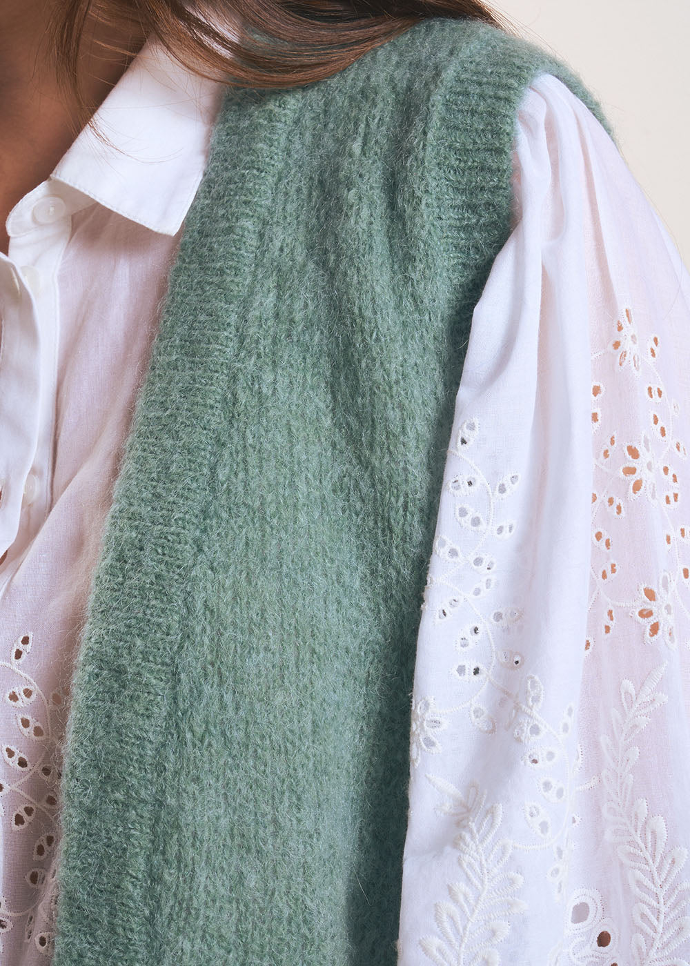 Sleeveless waistcoat - Sud Express - 2 - Sud Express