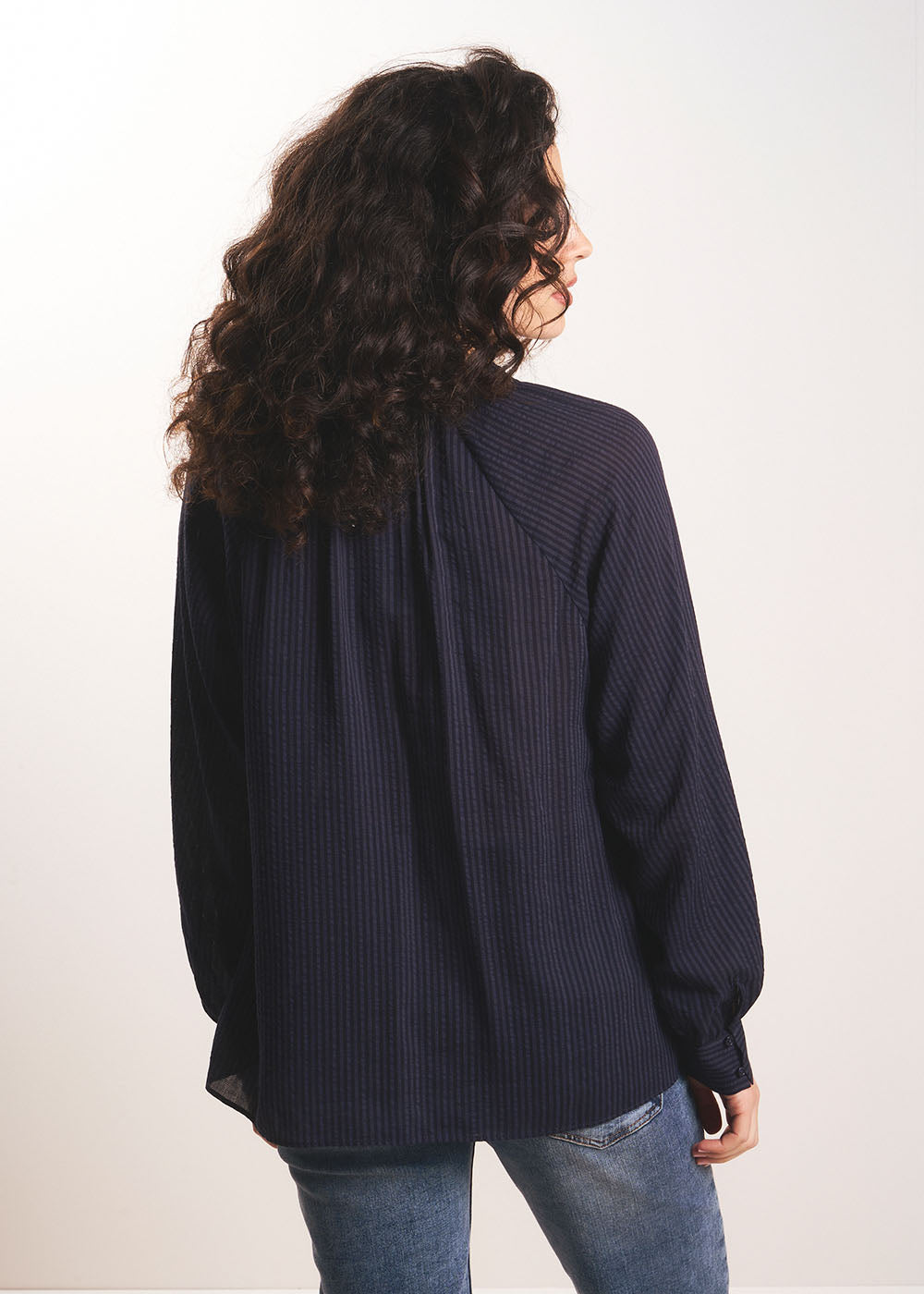 TITA Flowing blouse with a croquet collar and raglan sleeves - 3 - Sud Express - Sud Express