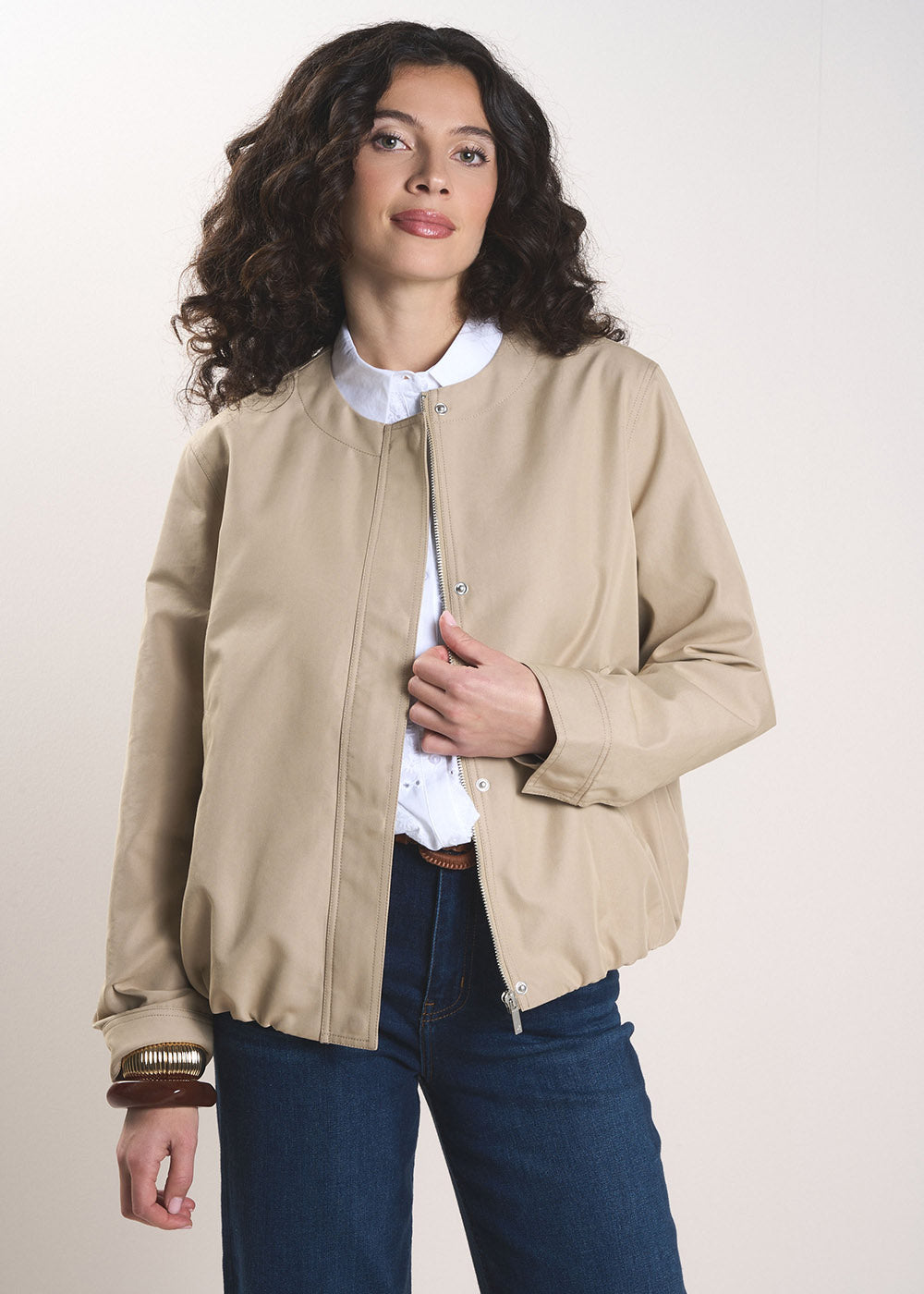 VERTI Short jacket with a crew neck - 1 - Sud Express - Sud Express