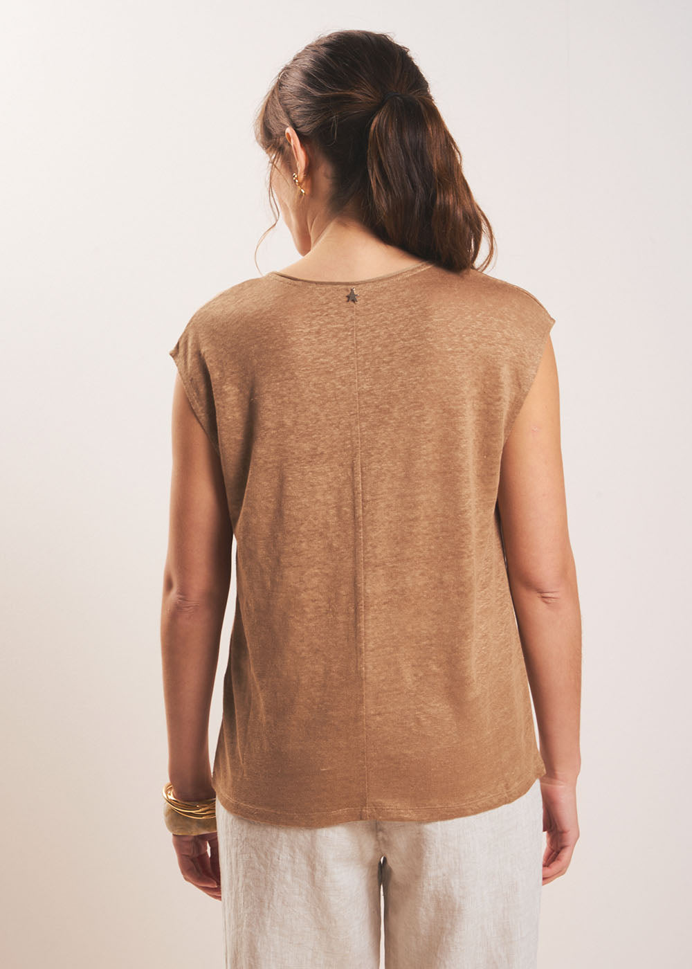 Linen V-neck tank top - Sud Express - 3 - Sud Express