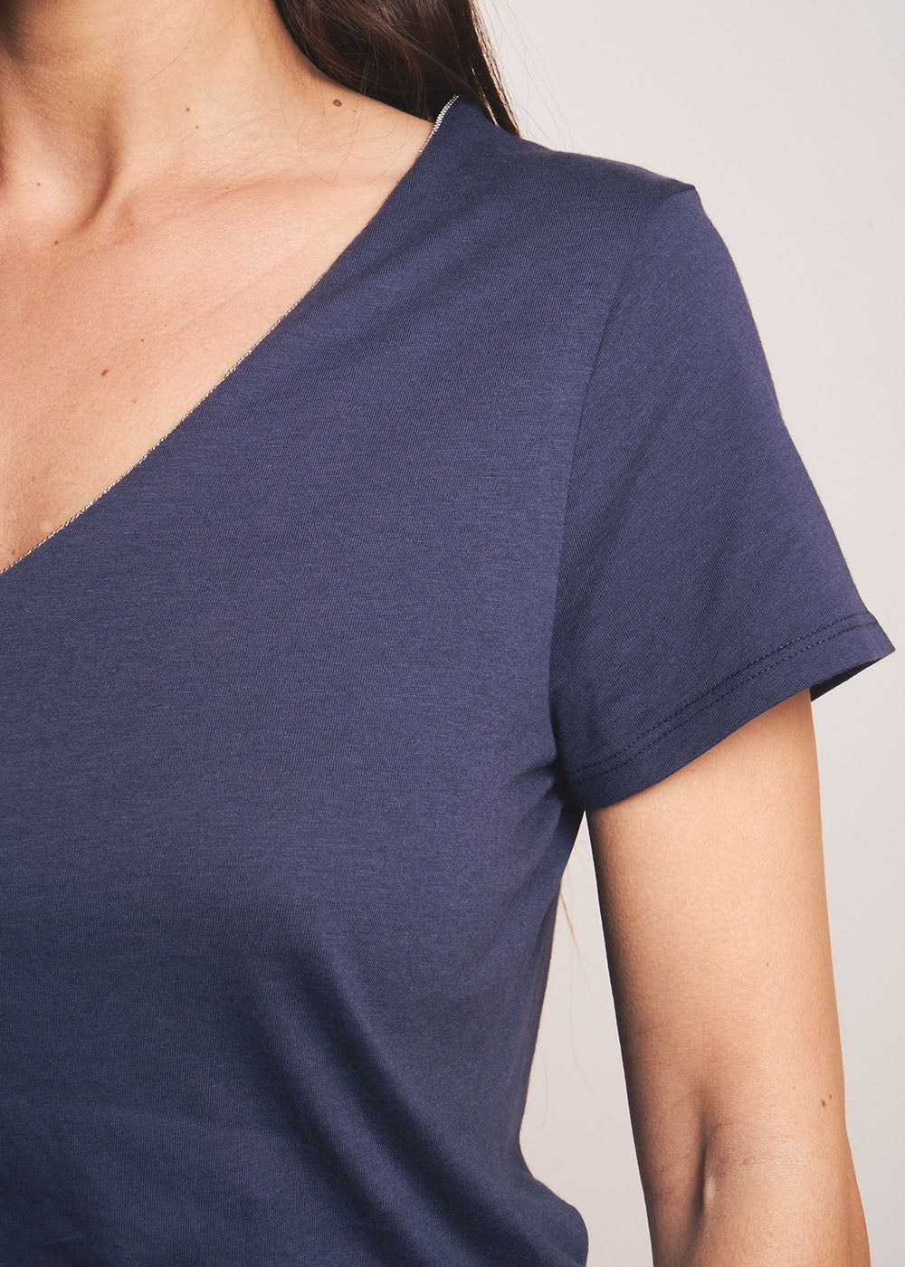 TASHY V-neck T-shirt - 4 - Sud Express - Sud Express