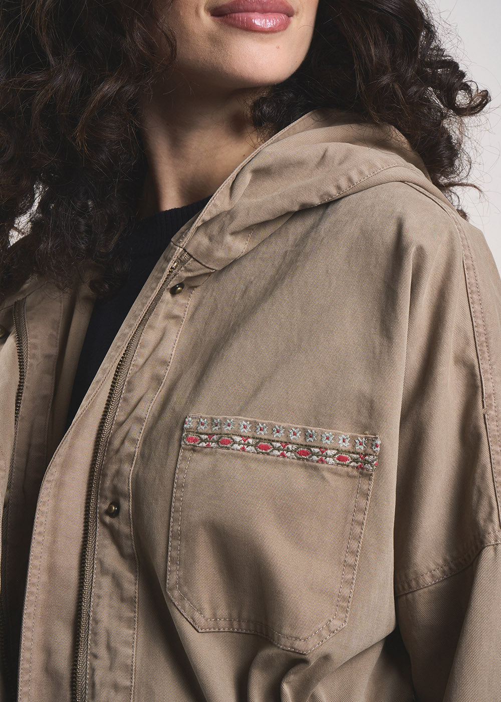 VALOUISE Embroidered cotton parka with hood - 4 - Sud Express - Sud Express