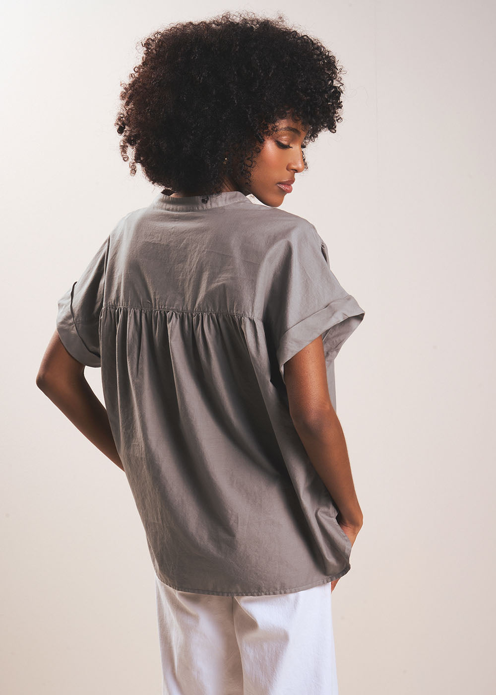 CELINIE Short-sleeved blouse with long button placket - 3 - Sud Express - Sud Express