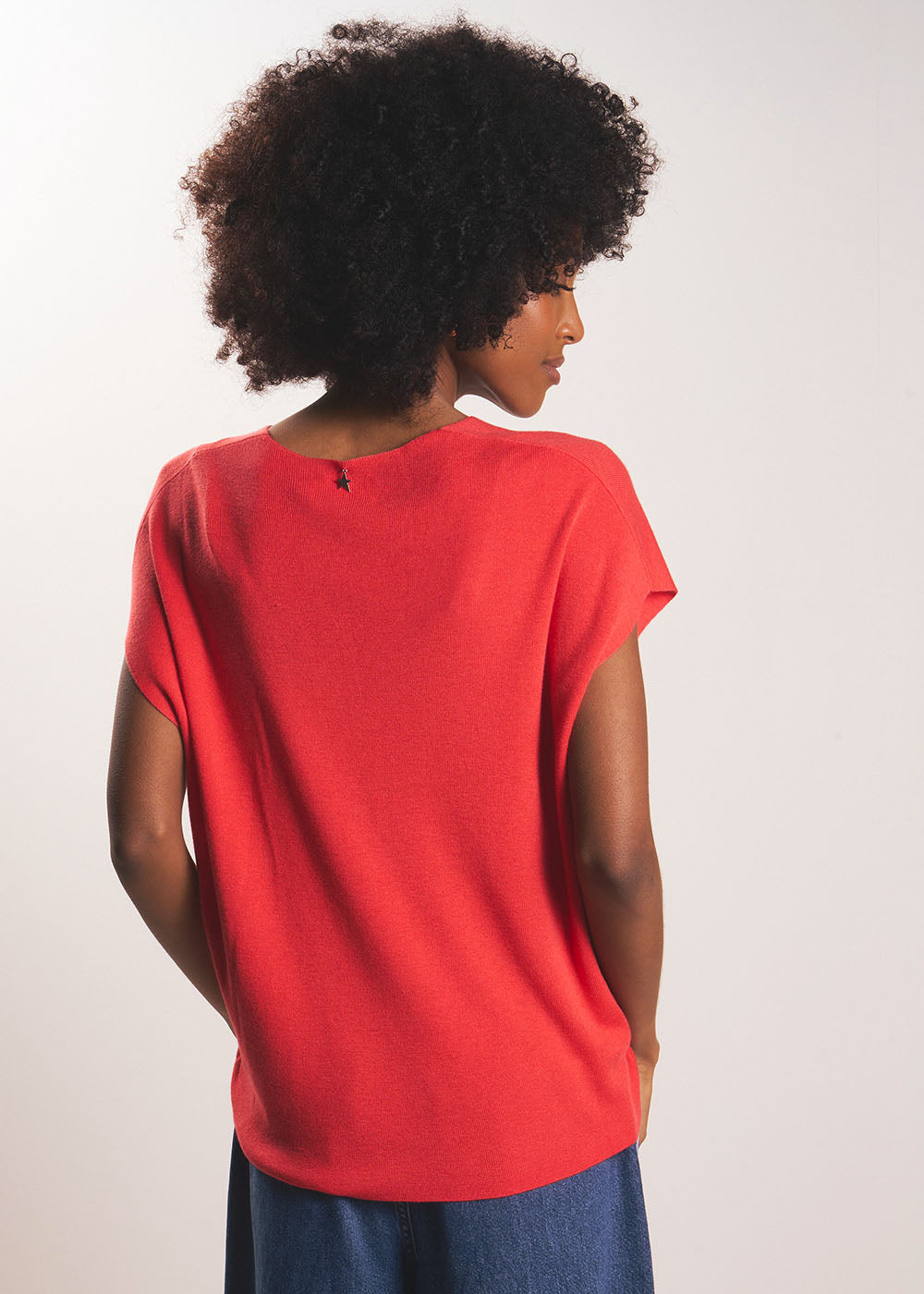 MATINY Sleeveless V-neck jumper in ribbed knit - 3 - Sud Express - Sud Express