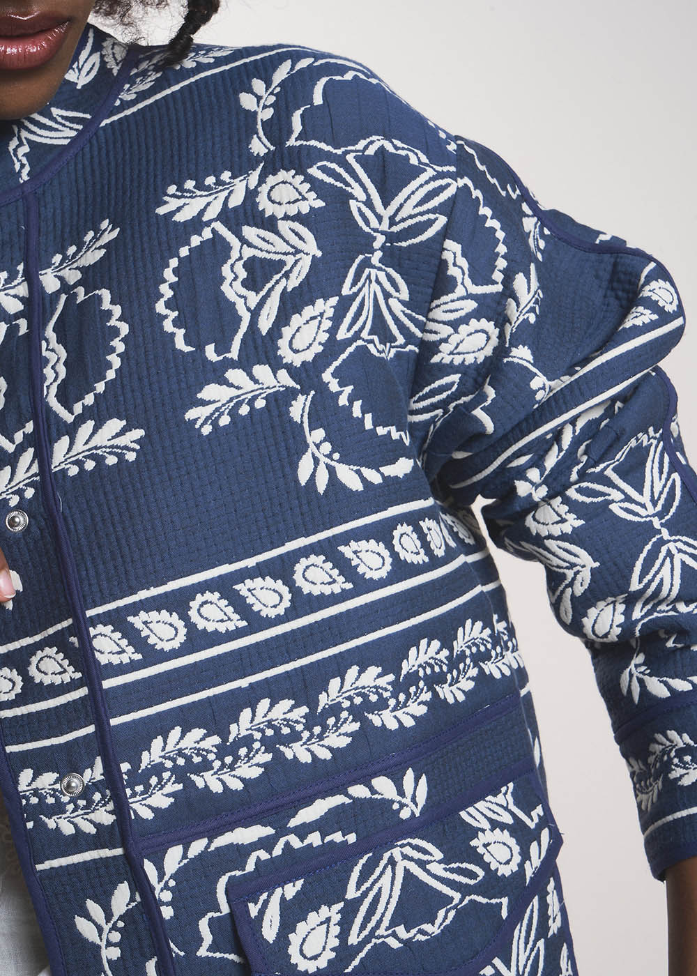 VASTO  Floral pattern jacquard jacket - 2 - Sud Express - Sud Express