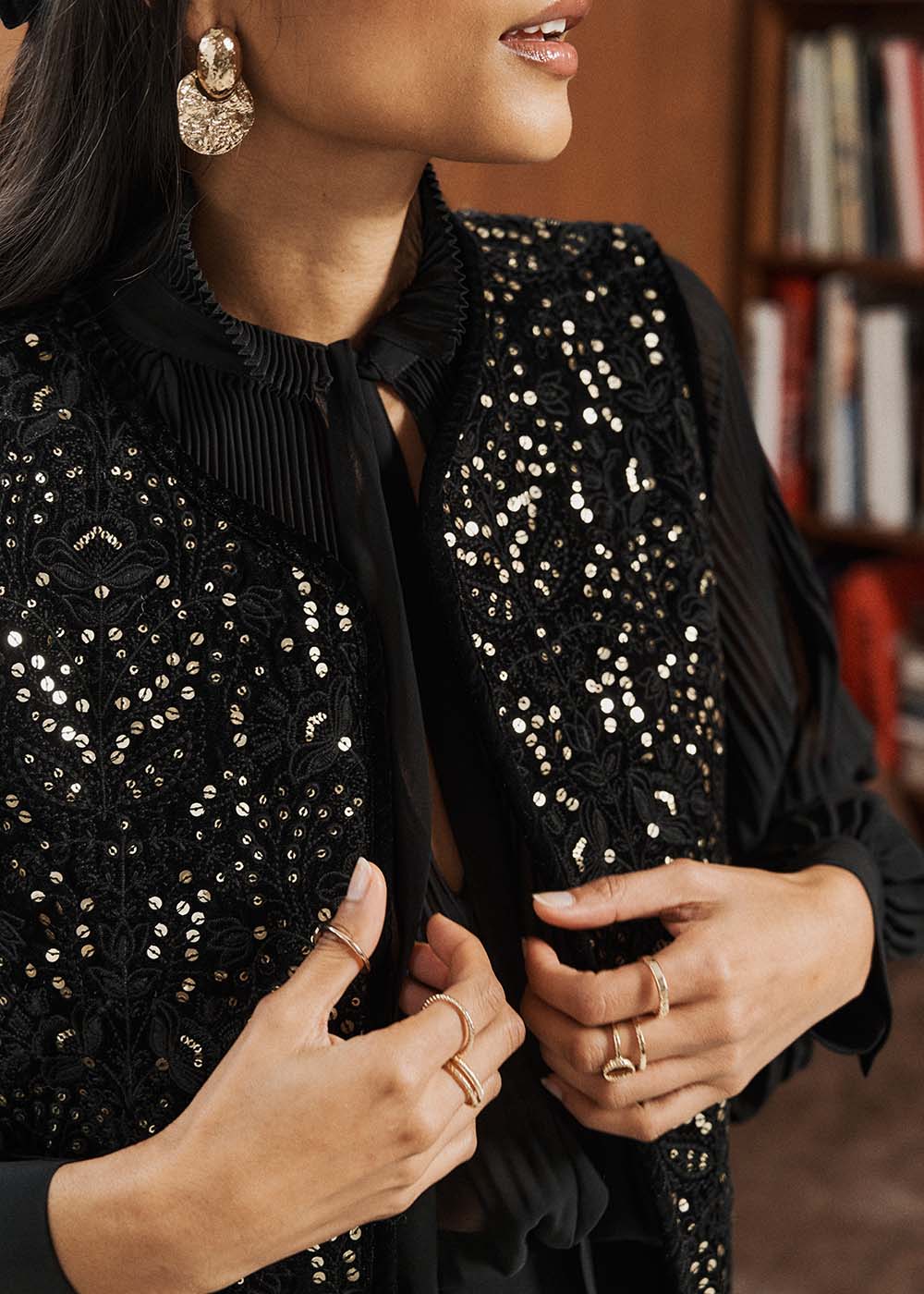 GONI Sleeveless sequin jacket - 2 - Sud Express - Sud Express