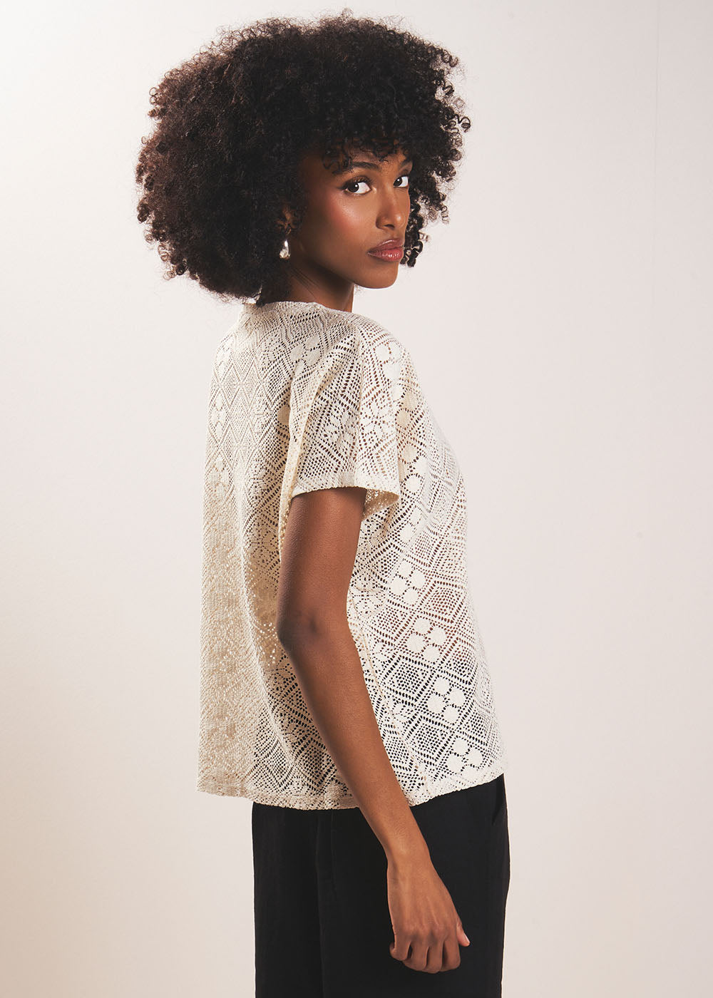 TASIANY Fine lace V-neck T-shirt - 3 - Sud Express - Sud Express