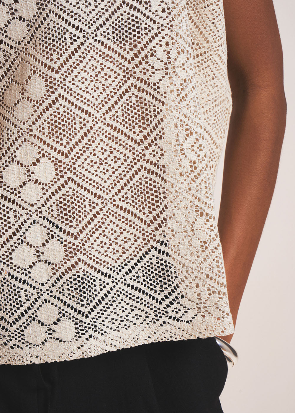 TASIANY Fine lace V-neck T-shirt - 4 - Sud Express - Sud Express