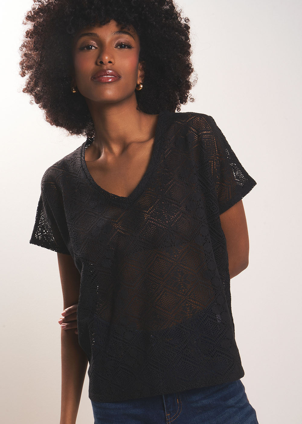 TASIANY Fine lace V-neck T-shirt - 1 - Sud Express - Sud Express