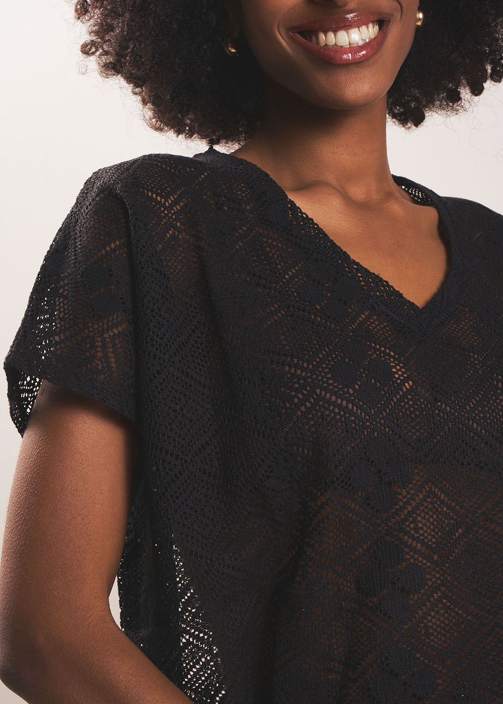 TASIANY Fine lace V-neck T-shirt - 2 - Sud Express - Sud Express