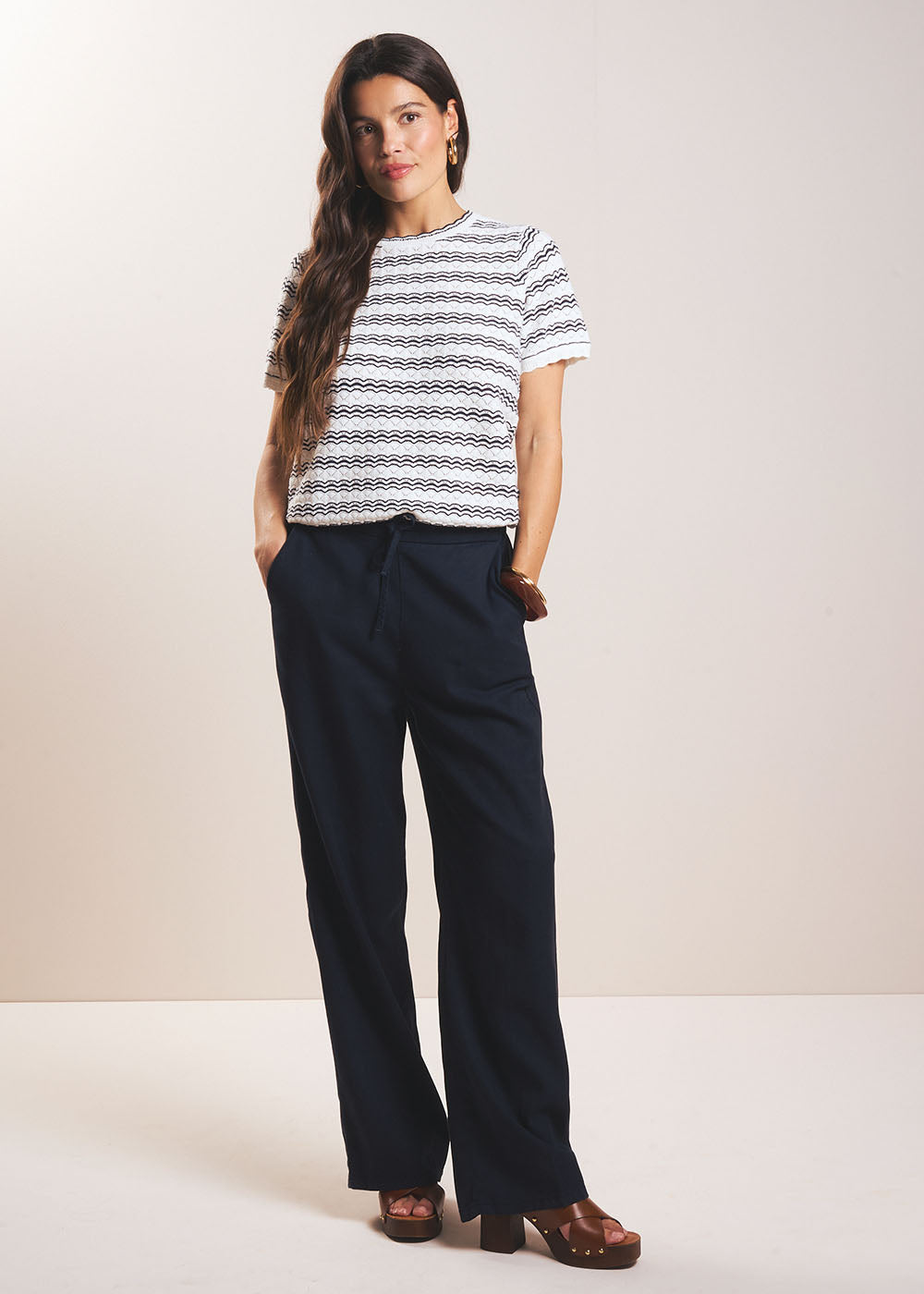 POLY High-waisted straight-leg trousers - 1 - Sud Express - Sud Express