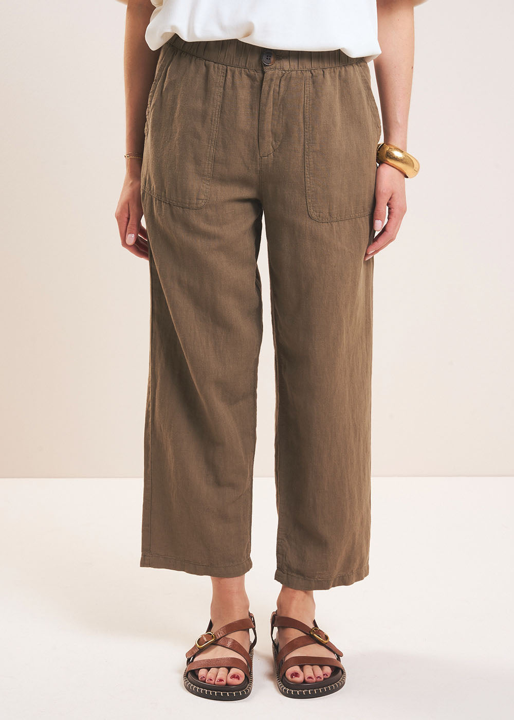 Carrot-cut trousers - Sud Express - 2 - Sud Express