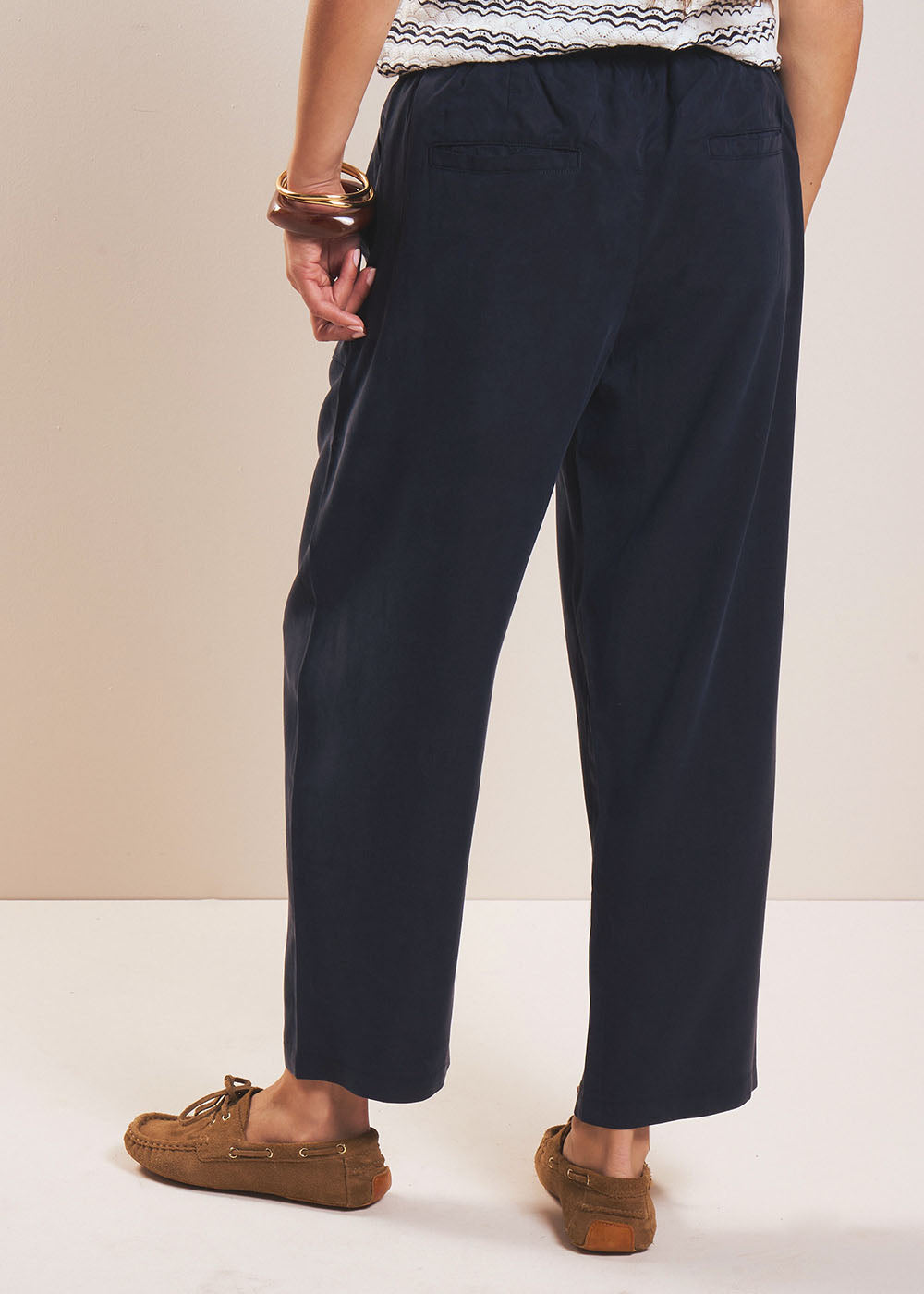 Lyocell carrot trousers - Sud Express - 3 - Sud Express