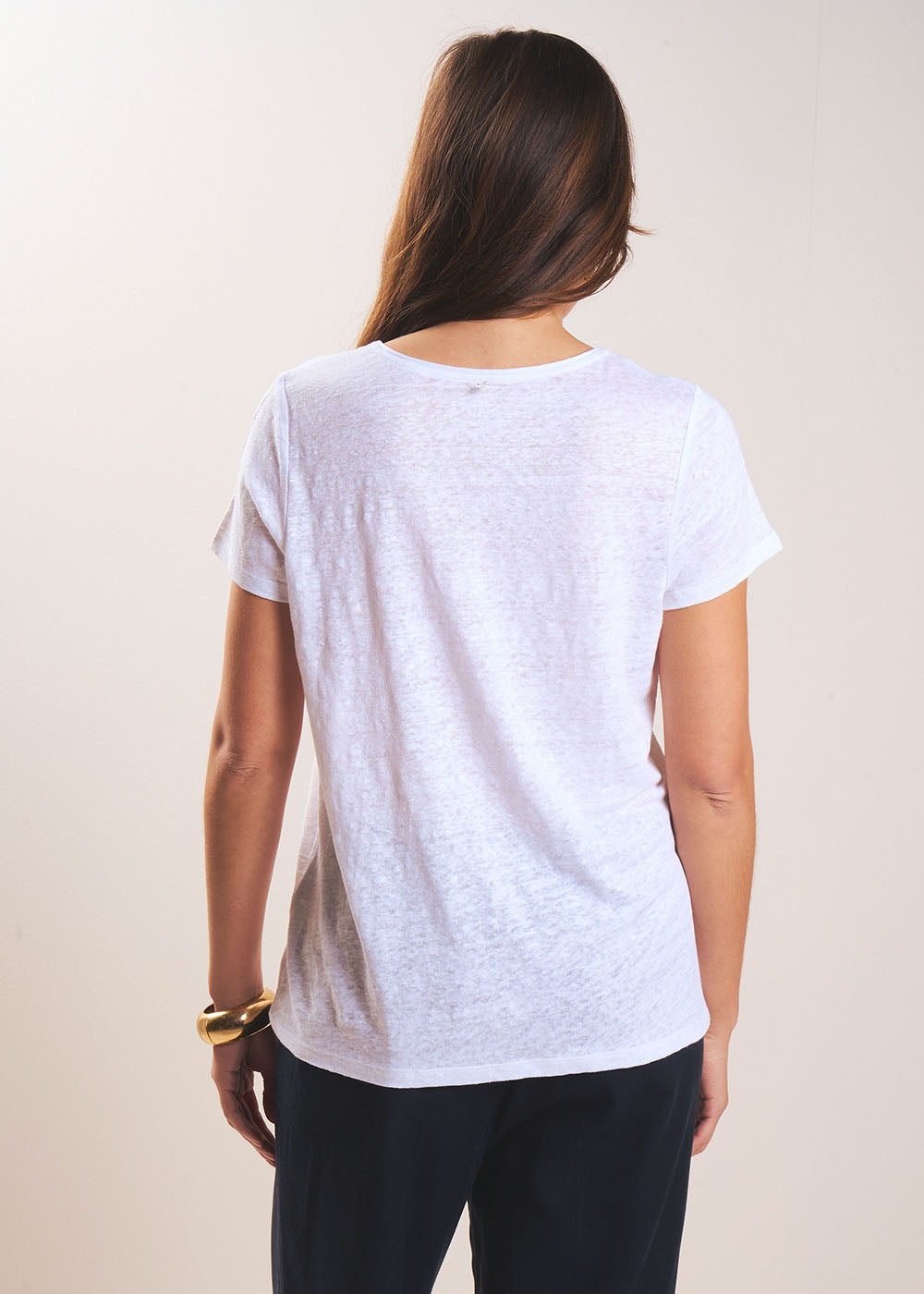 TIMBA Linen T-shirt with open round neckline - 3 - Sud Express - Sud Express