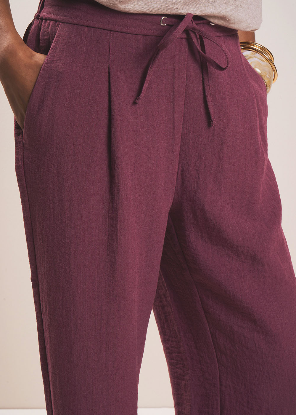 POSSYLIA High-waisted, straight-leg flowing trousers - 2 - Sud Express - Sud Express